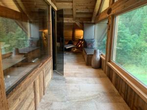 Fotografia z galérie ubytovania Apart Hansler "das Liara" mit Infrarotkabine und Balkon v destinácii Ehrwald