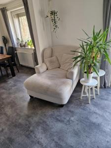 Afbeelding uit fotogalerij van Einfamilienhaus am Wald mit umfangreichem Wellnessangebot in Neustadt am Rübenberge