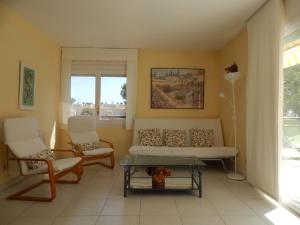 Posezení v ubytování Les Pites I 2n 2a Bonito apartamento con terraza