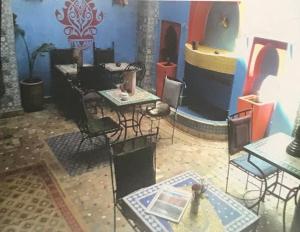 Posezení v ubytování Riad Layla Rouge + 37 fotografií