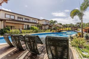Πισίνα στο ή κοντά στο Casa c/ Churrasq e Piscina no Condominio CVB0144