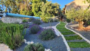 Gallery image of Luxe & Charm Résidence in Alvados