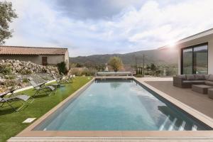 Gallery image of Luxe & Charm Résidence in Alvados