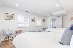 Ένα ή περισσότερα κρεβάτια σε δωμάτιο στο Charming 2br With Hot Tub +37 φωτογραφίες