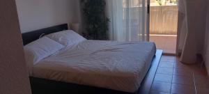 Zdjęcie z galerii obiektu piso de 2 habitaciones con piscina comunitaria w mieście El Campello