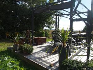 Söderstrand B&B Kataja Room外面的花园