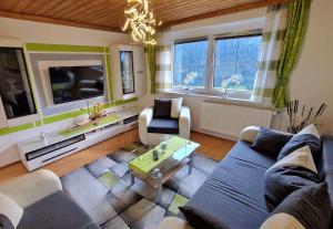 Posezení v ubytování Ferienwohnung Brennseeblick
