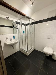 Koupelna v ubytování Hotel Locanda Castagnola