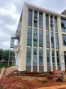 Το κτήριο όπου στεγάζεται  το οργανωμένο κάμπινγκ