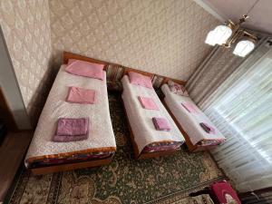 Postel nebo postele na pokoji v ubytování Guesthouse Klara