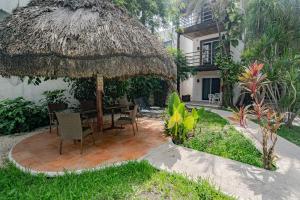 Foto dalla galleria di MAYAN ART Hotel Boutique - 10Th Ave a Playa del Carmen