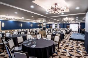 Um restaurante ou outro lugar para comer em The Royal Sonesta Washington DC Dupont Circle