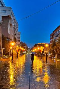 Η γειτονιά γύρω από ή μία γειτονιά κοντά σε αυτό το διαμέρισμα