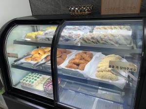酒店内部或周边提供的食物