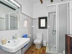 Koupelna v ubytování Villa in Manacor with Pool and Tennis Court + 27 fotografií