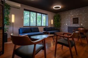 Fujiyama Inn Coniferにあるシーティングエリア