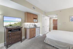 Kuchyň nebo kuchyňský kout v ubytování Margot Bay condo