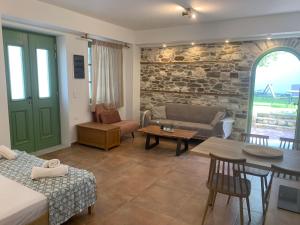 Posezení v ubytování Laskarina Apartments