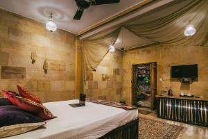 โทรทัศน์และ/หรือระบบความบันเทิงของ Moustache Jaisalmer