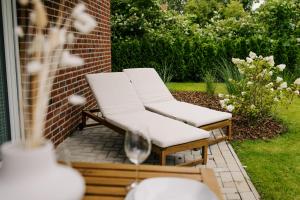 Zahrada ubytování Küsten Suite de See - Suite 1 direkte Deichlage, Terrasse, 53qm