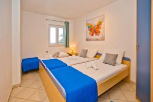 Ένα ή περισσότερα κρεβάτια σε δωμάτιο στο Beautiful SeaView apartment Hvar Villa 6p