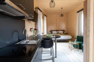 Χώρος καθιστικού στο LES ECOLODGES de la Résidence Sophia