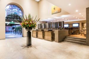 Vstupní hala nebo recepce v ubytování Hotel Rosales Plaza