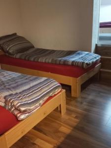 Gallery image of Alpenblick Ferienwohnung und Monteurzimmer in Oberbuchsiten +2 photos