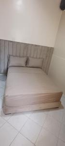Letto o letti in una camera di Hotel de Paris