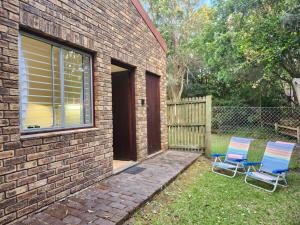 Κήπος έξω από το The Little Otter Room in Natures Valley