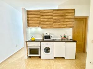 Kuchnia lub aneks kuchenny w obiekcie Méndez Álvaro Callejo Street