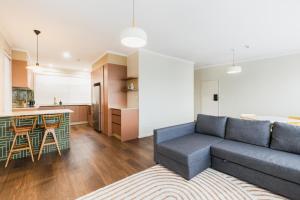 Kuchyň nebo kuchyňský kout v ubytování Statesman Hotel