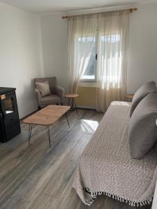 Gallery image of Parlog in Donja Trešnjevica +7 photos