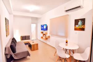 Gallery image of Adams Suite 1 in Paleo Tsifliki