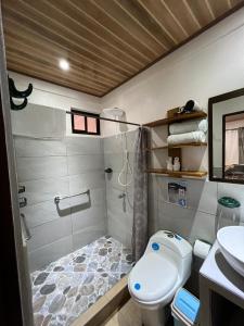 Ένα μπάνιο στο Apartamentos Mansión Tropical