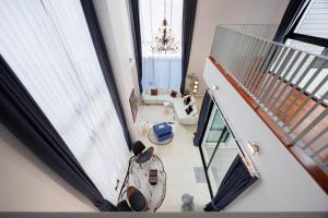 Fotografie z fotogalerie ubytování 曼谷市中心七卧室独栋豪华泳池别墅 v destinaci Bangkok