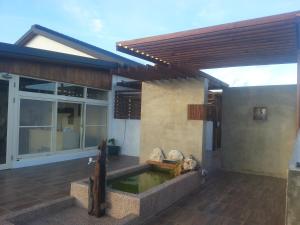 Bazén v ubytování Kenting Xia Ye B&B nebo v jeho okolí