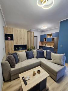 Χώρος καθιστικού στο Blue superior modern studio