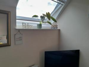 Gallery image of Hi Ho Steps Bowness On Windermere Apartment in Bowness-on-Windermere +25 photos