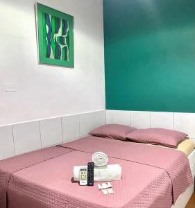 Ένα ή περισσότερα κρεβάτια σε δωμάτιο στο hotel marsella