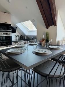 Fotografie z fotogalerie ubytování Magnifique Appartement Vue Lac - 5 Personnes v destinaci Voglans + 23 fotografií