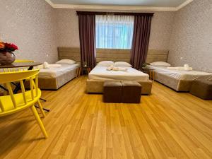 Styopa Hotel客房内的一张或多张床位