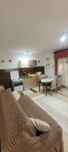 Istumisnurk majutusasutuses Apartman Marija