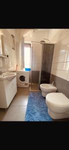 Phòng tắm tại Appartamento Valamar Nikolla 2 camere +15 ảnh