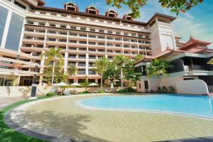 Bazen v nastanitvi oz. blizu nastanitve FIRST CLASS 1BR Anantara The Palm Hotel