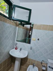 Phòng tắm tại Casa Tani +11 ảnh