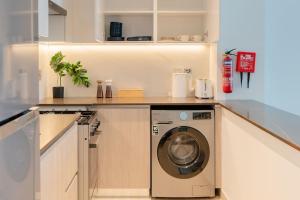 Foto dalla galleria di Stylish stydio in l JLT Near Metro l New Building a Dubai