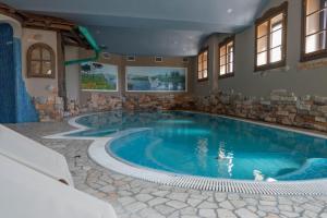 Sundlaugin á Hotel Pangrazzi - 3 stelle superior eða í nágrenninu