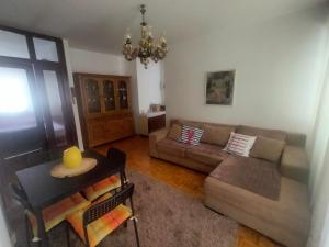 Χώρος καθιστικού στο Apartman Ana