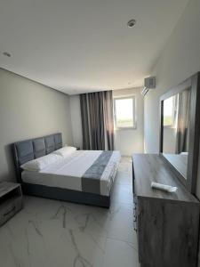 Letto o letti in una camera di Suli Beach Apartments